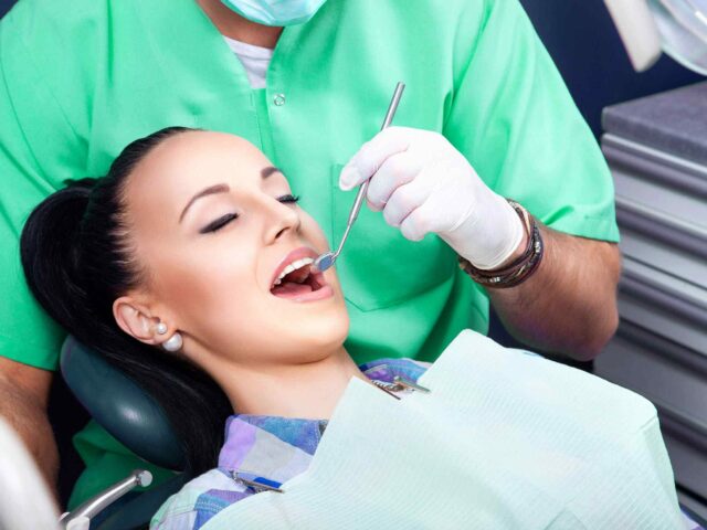 Teeth Whitening in Albania: A Bright Smile Without the High Price Tag